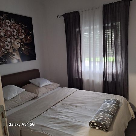 Studio Apartmani Louis I Lola Zagreb Luaran gambar