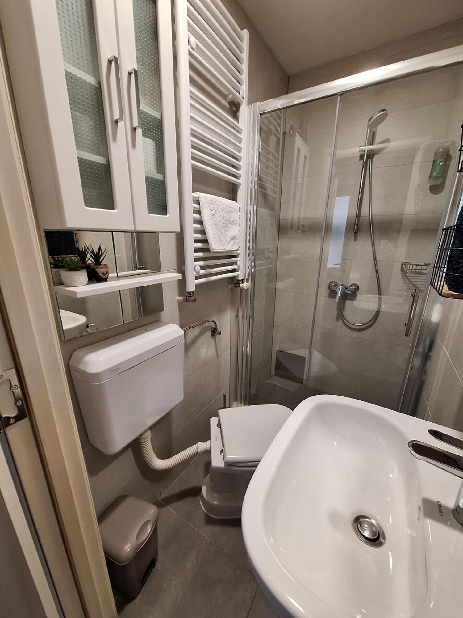 Studio Apartmani Louis I Lola Zagreb Luaran gambar