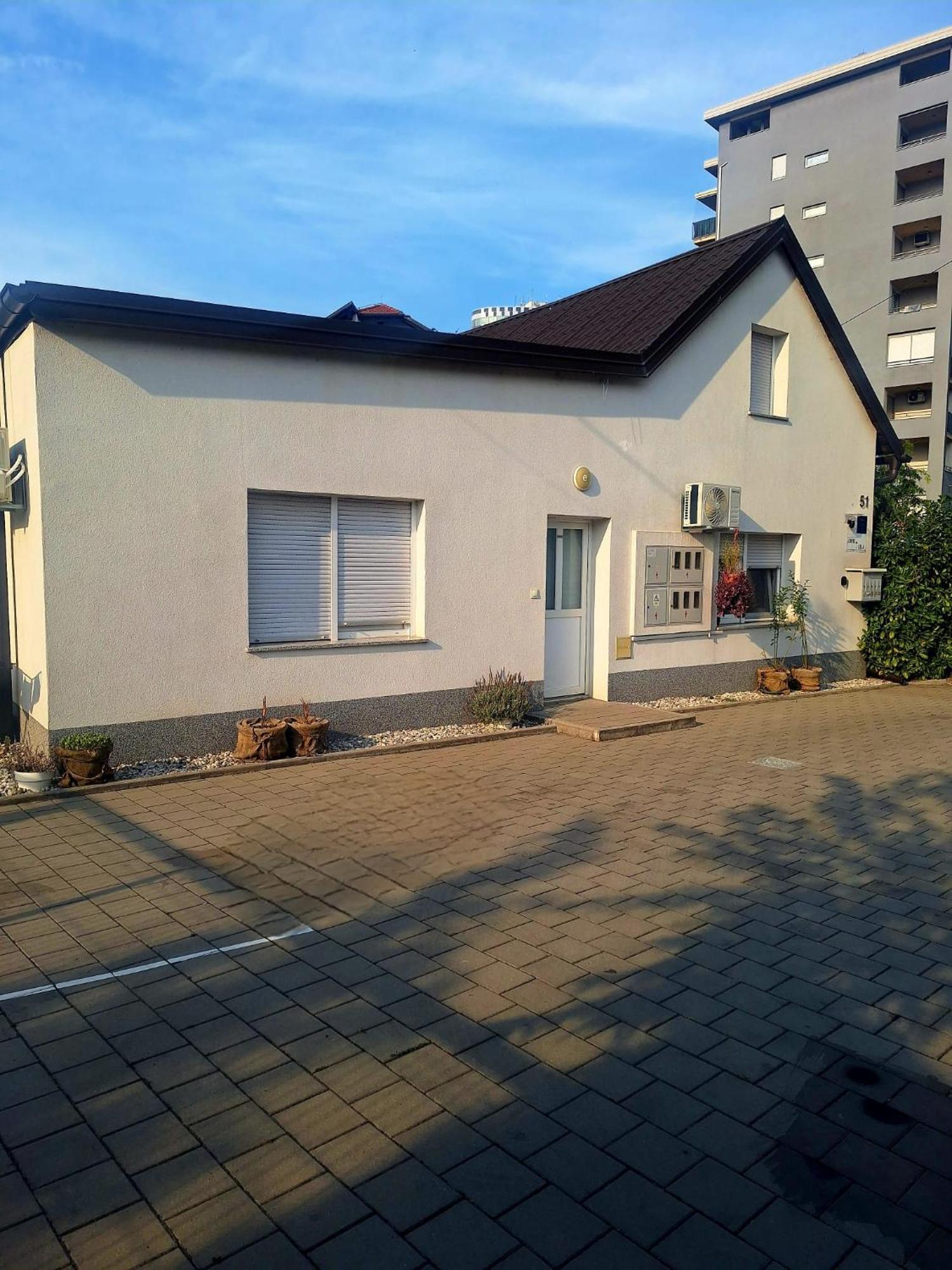 Studio Apartmani Louis I Lola Zagreb Luaran gambar