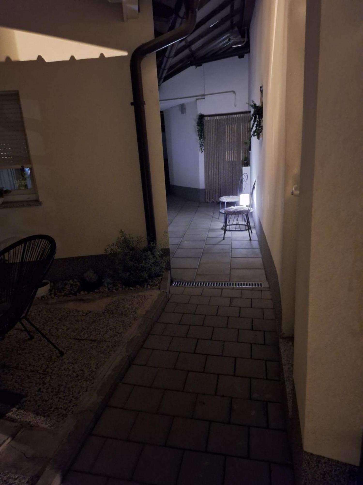 Studio Apartmani Louis I Lola Zagreb Luaran gambar